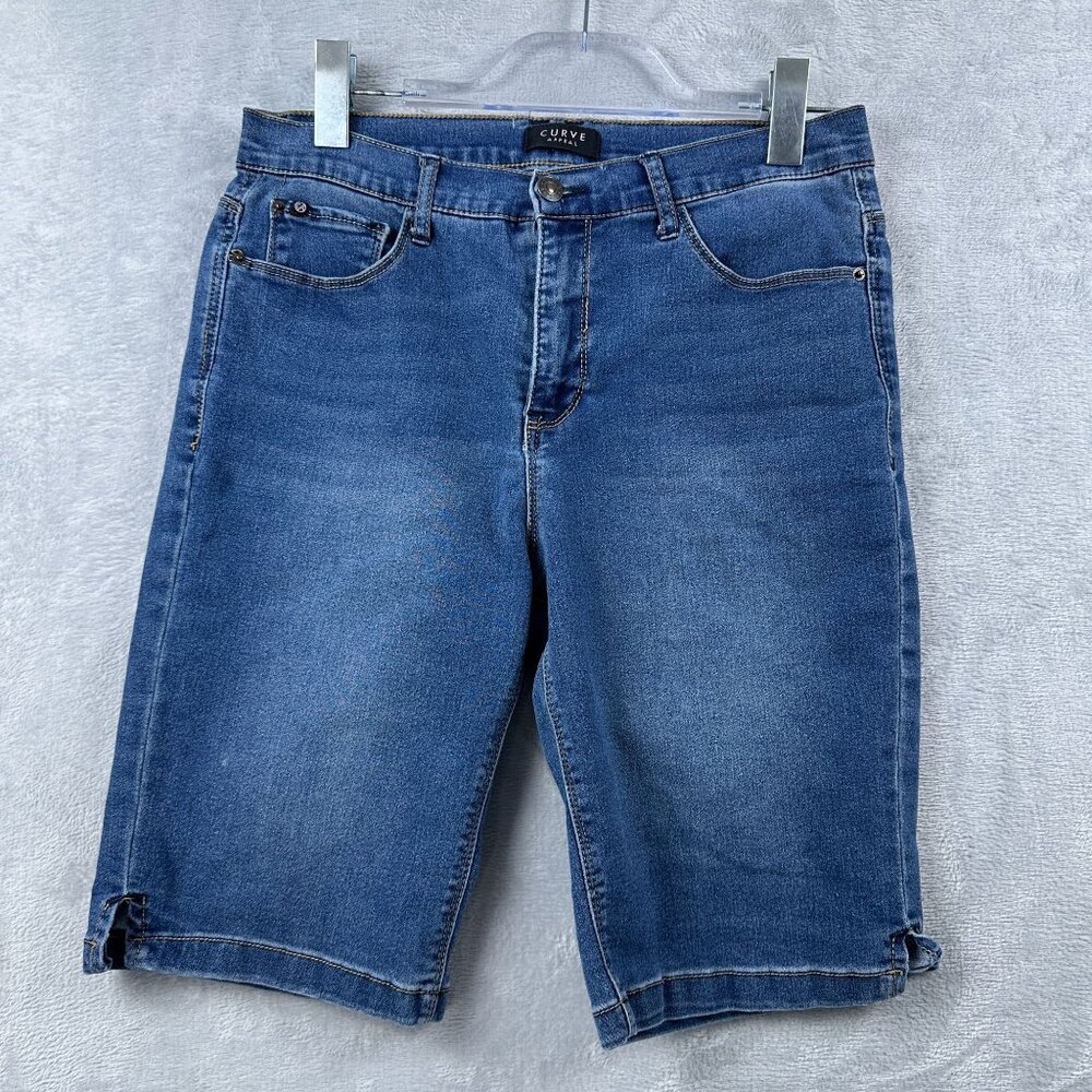 Curve Appeal Bermuda Shorts Women's Size 10/30 Mid Rise Medium Wash Blue